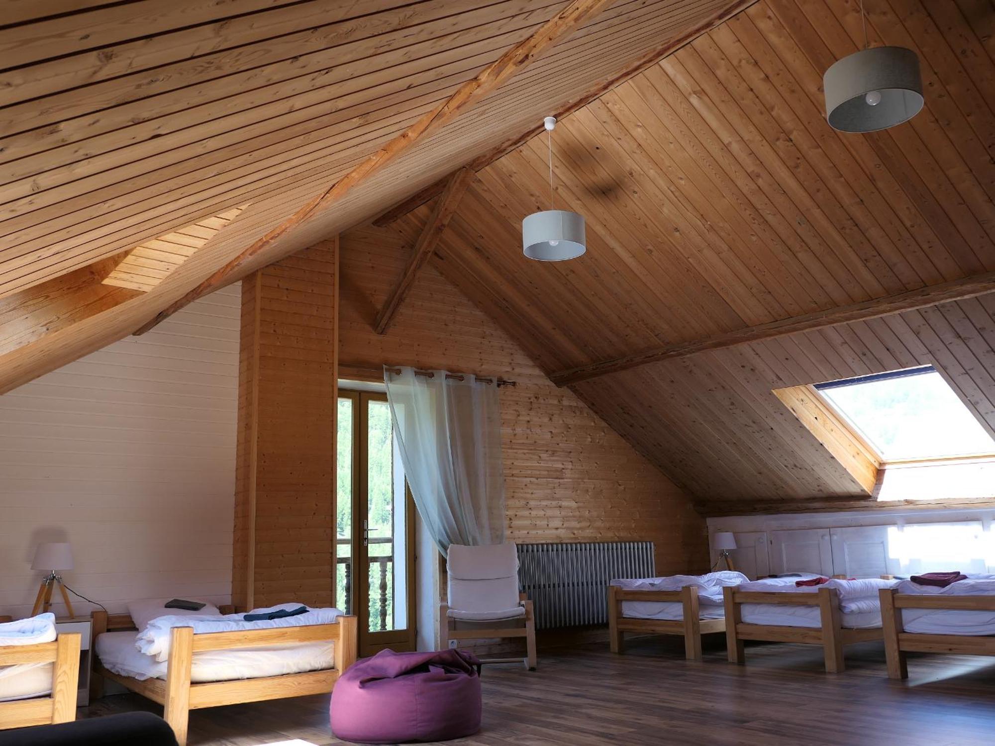 Auberge Les 1000 Cols, Anciennement Val D Azur Molines-en-Queyras Habitación foto